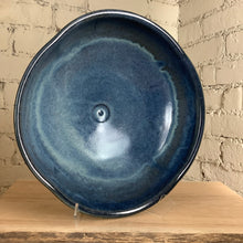 Load image into Gallery viewer, Large Squared Serving Bowl in Ocean Blue