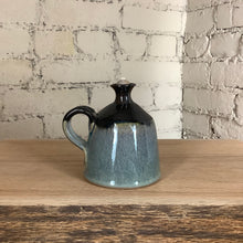 Load image into Gallery viewer, Oil Candle in Breakfast Blue and Black