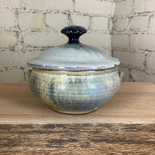 Load image into Gallery viewer, Soda-Fired Casserole/ Baking Dish