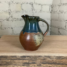 Load image into Gallery viewer, Soda-Fired Syrup Pitcher