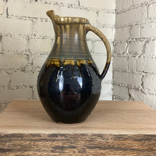 Load image into Gallery viewer, Medium Pitcher in Honey Ash and Black