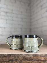 Load image into Gallery viewer, Mug in Lichen and Black