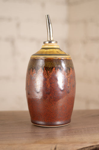Oil Pourer in Hannah's Ash and Rust Red