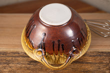 Load image into Gallery viewer, Medium Whisk Bowl in Rust Red and Honey Ash